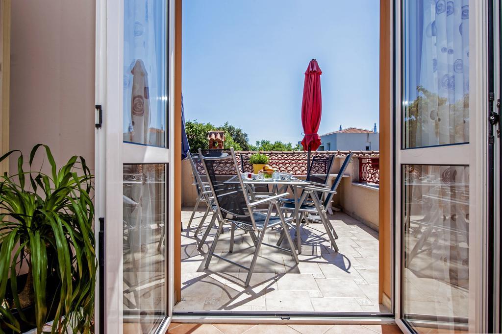 Apartments Karmen Rovinj Exterior foto